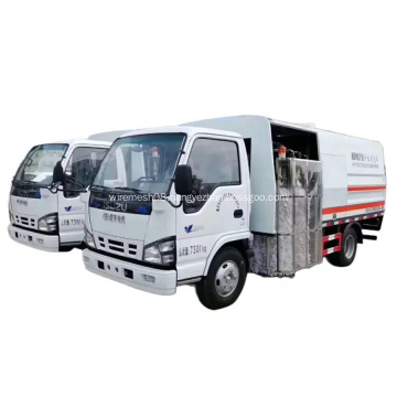 Isuzu guardrail fence washing and cleaning truck